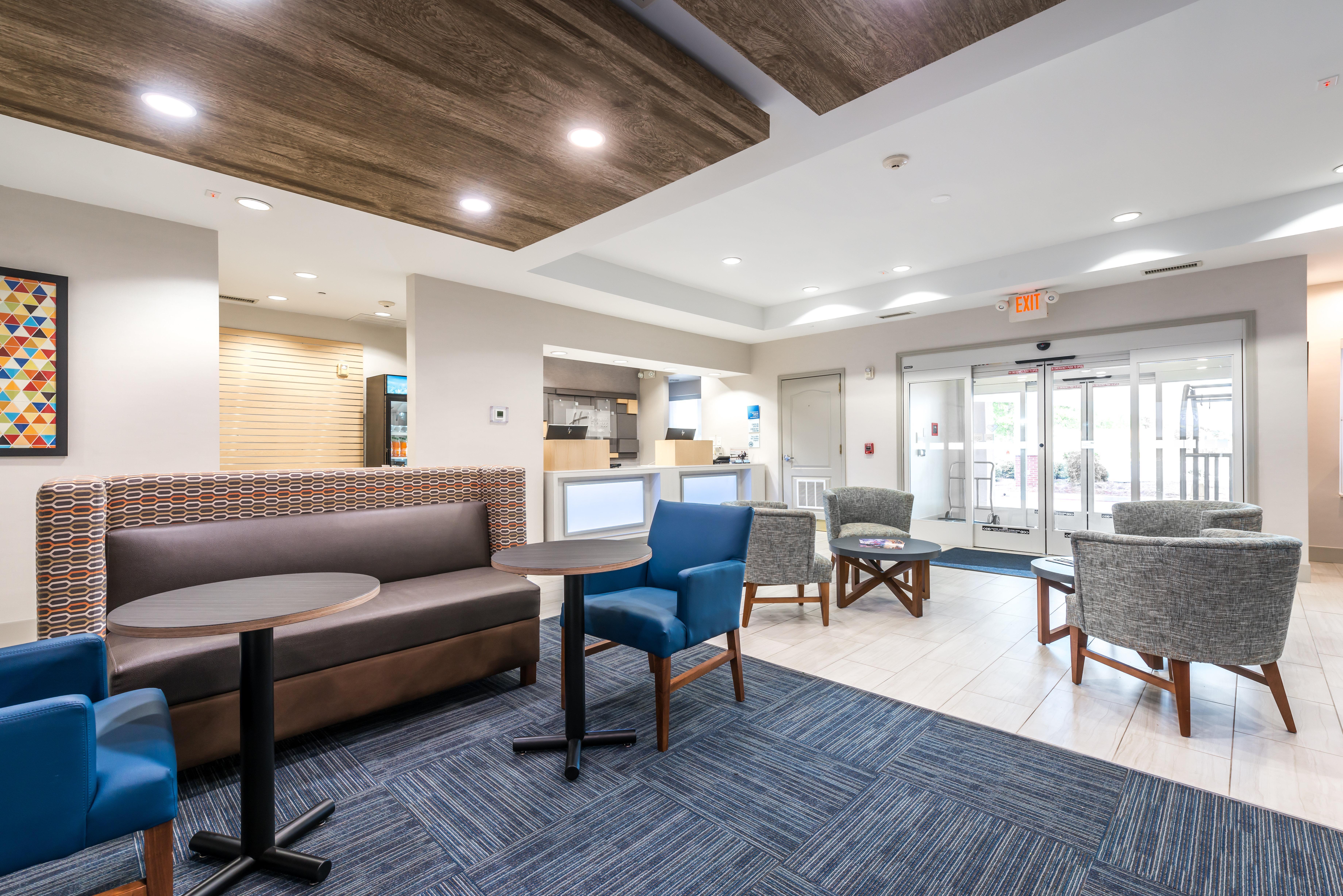 Holiday Inn Express Hotel & Suites Lagrange I-85 By Ihg Buitenkant foto