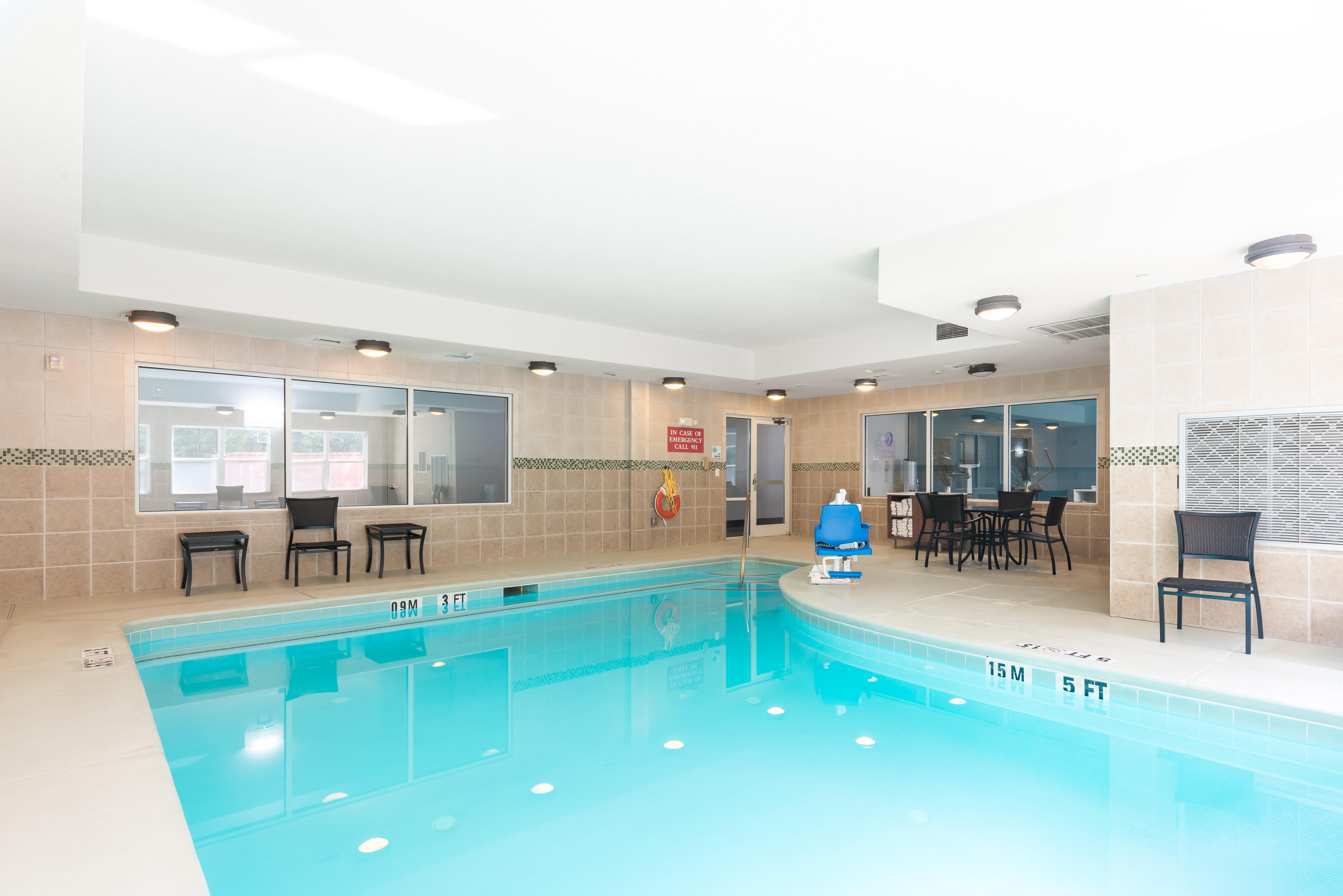 Holiday Inn Express Hotel & Suites Lagrange I-85 By Ihg Buitenkant foto