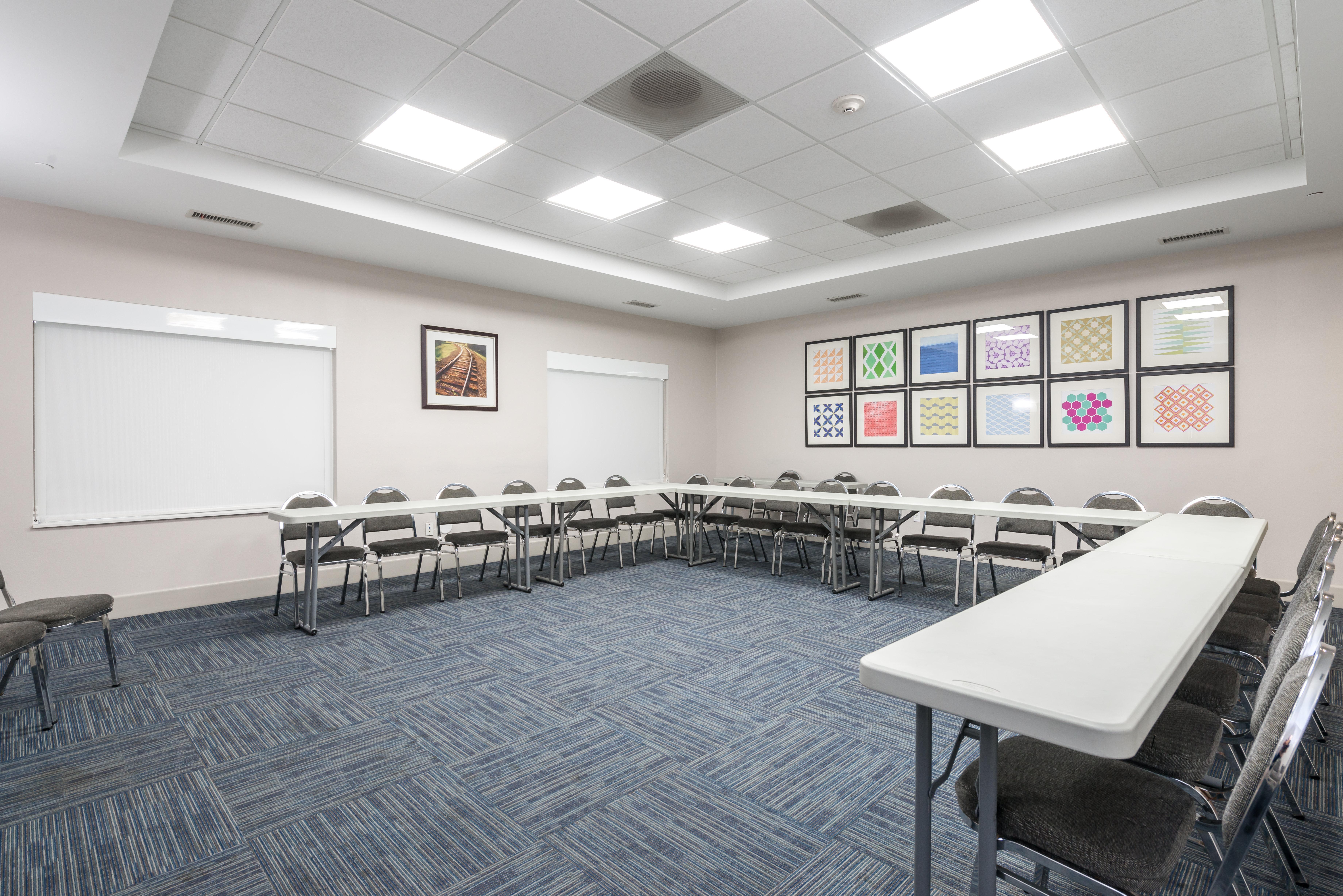 Holiday Inn Express Hotel & Suites Lagrange I-85 By Ihg Buitenkant foto