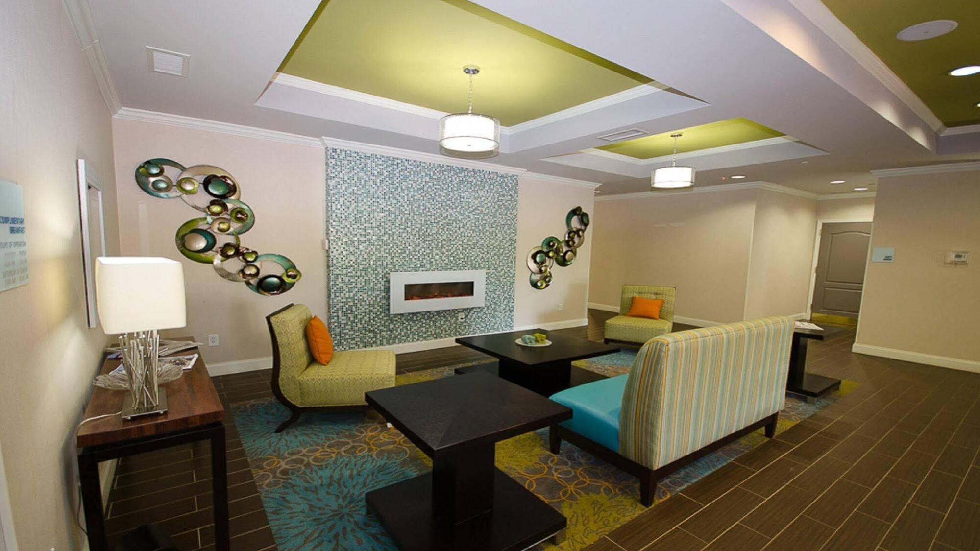 Holiday Inn Express Hotel & Suites Lagrange I-85 By Ihg Buitenkant foto